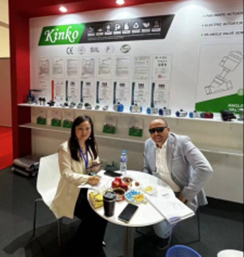 Nuestra exitosa participación en la Feria de Válvulas de Dubái 2024
